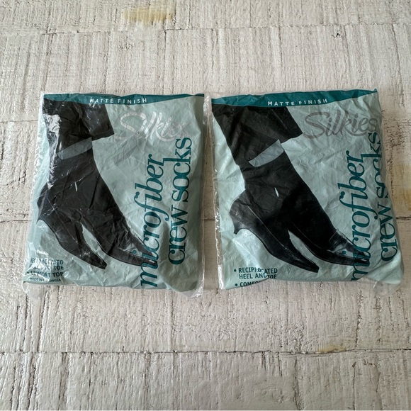 Vintage Silkies Microfiber Crew Socks NEW Lot of 2 Navy Blue Matte Finish‎ - Picture 1 of 11